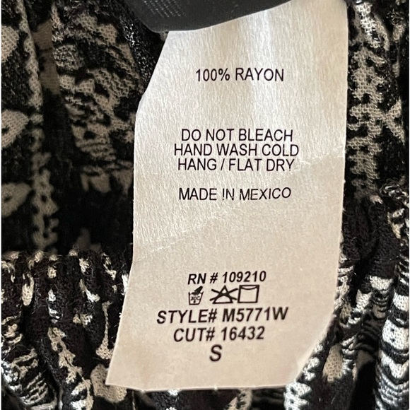 Hot cropped hem  for women, top for women - Picture 10 of 14